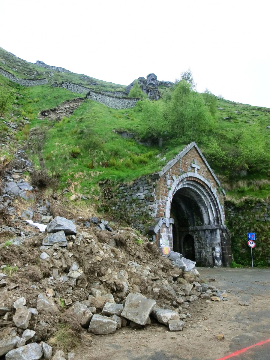 Rosazza Tunnel eastern portal 