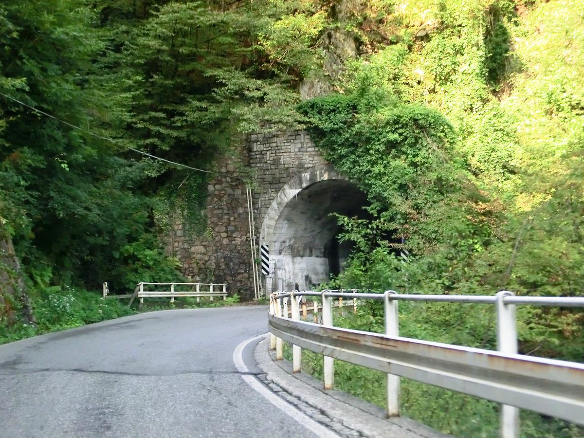 Tunnel Lock 