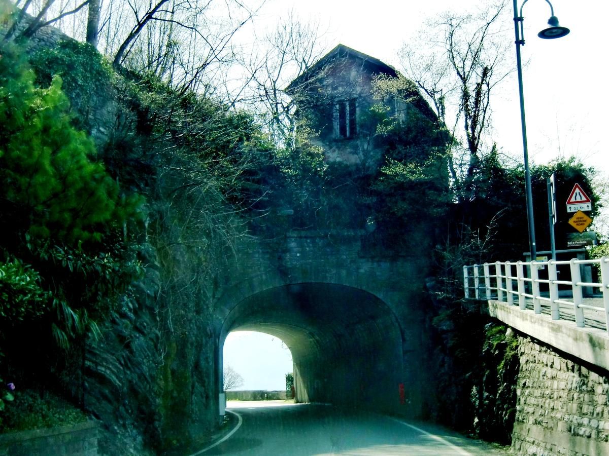 Riva di Gittana Tunnel northern portal 