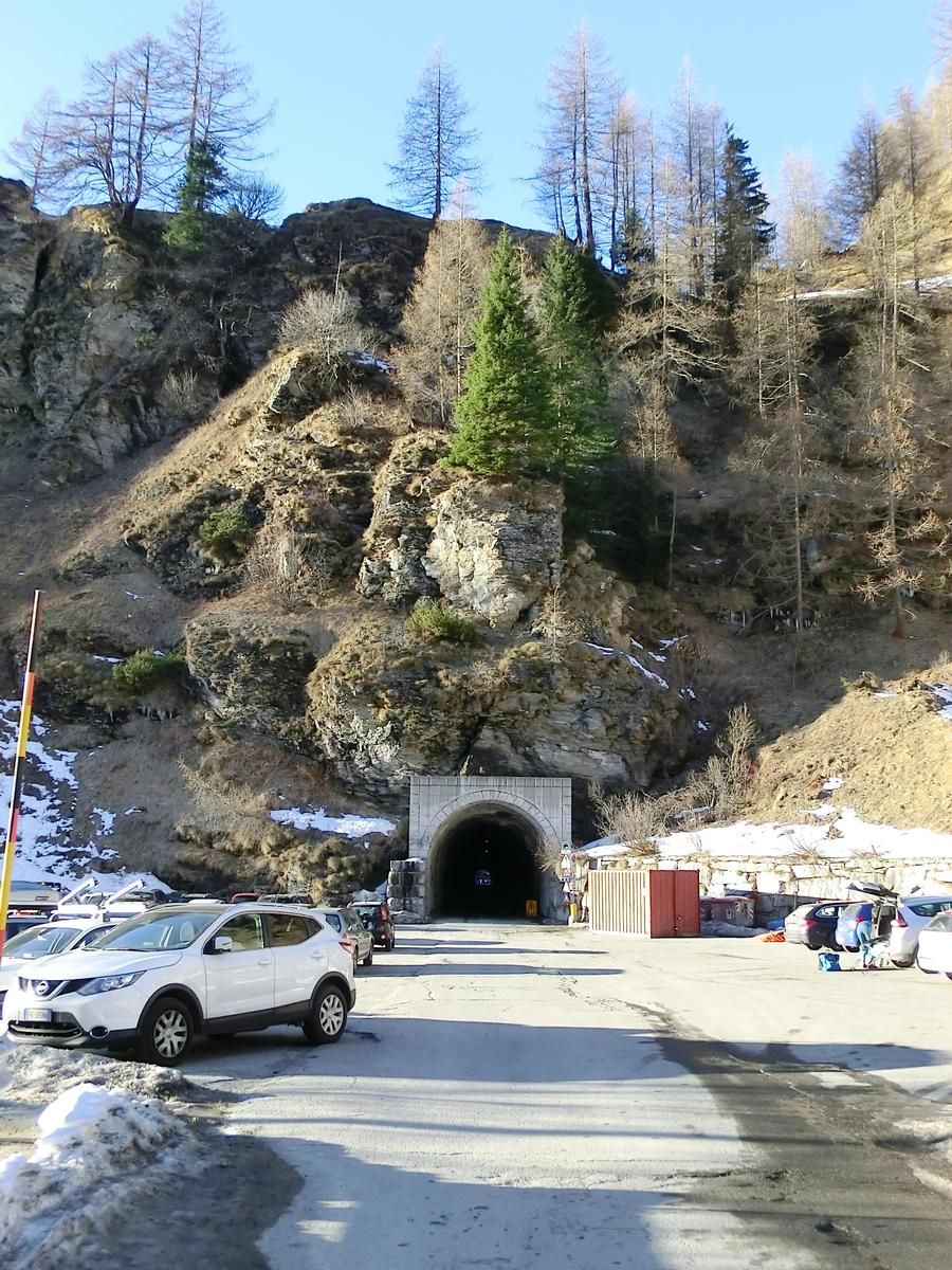 Cologno Tunnel eastern portal 