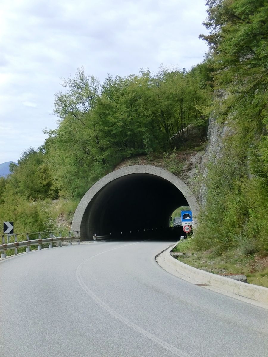Lumezzane I Tunnel eastern portal 