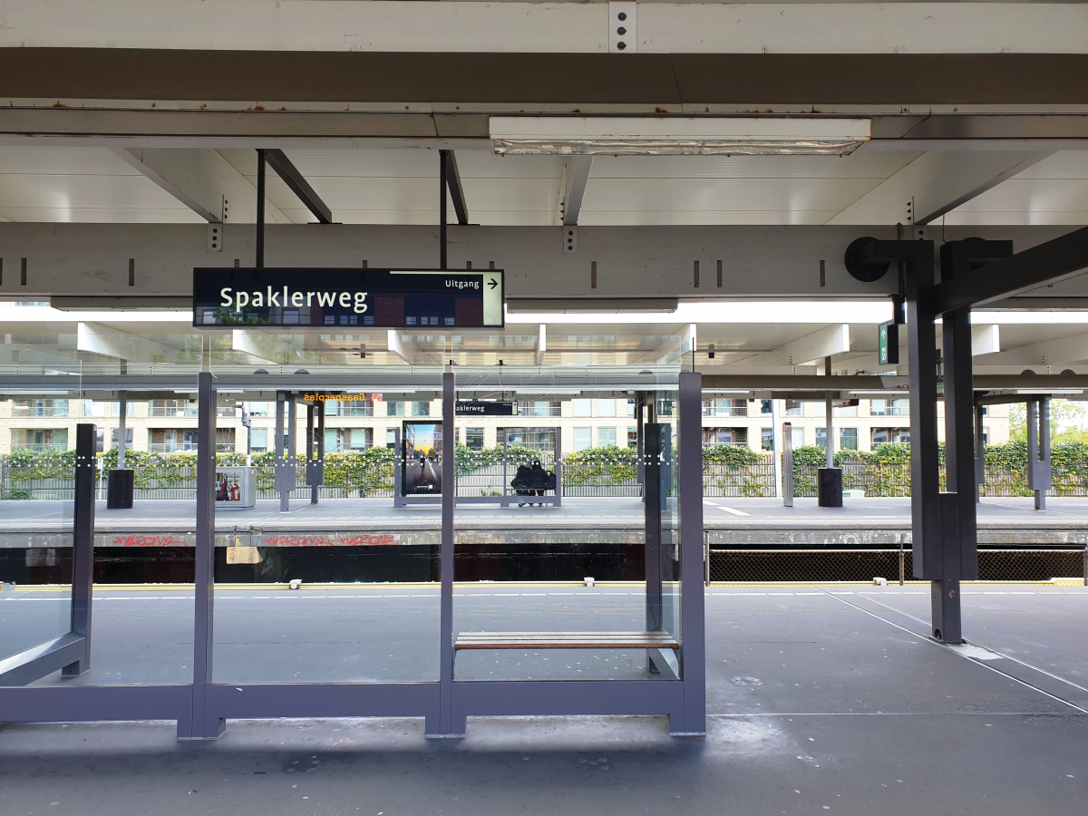 Spaklerweg Metro Station 
