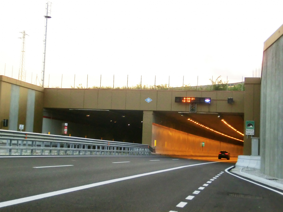 Marostica Ovest Tunnel eastern portals 