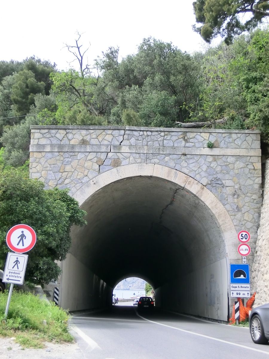 Capo San Donato Tunnel eastern portal 