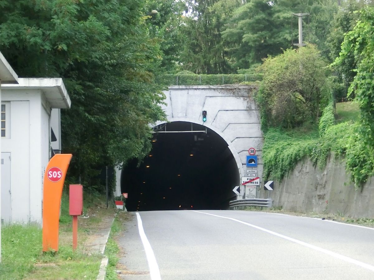 Pino Tunnel southern portal 