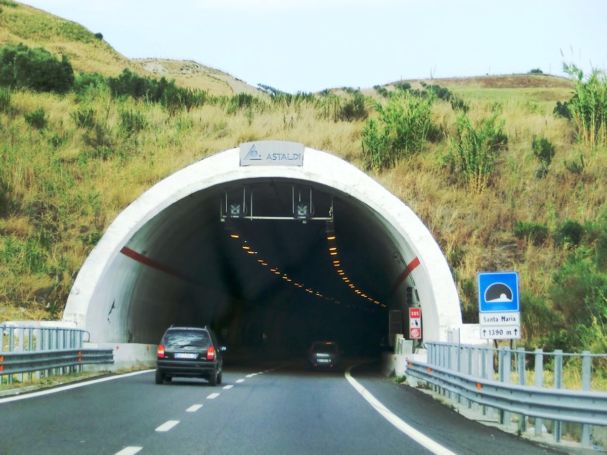 Santa Maria Tunnel western portal 