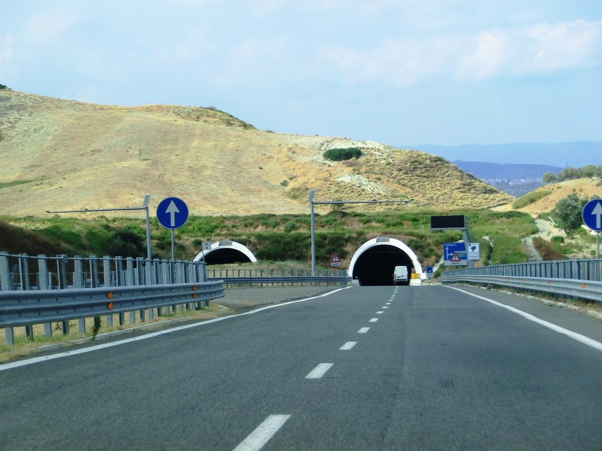 Tunnel de Sellara 