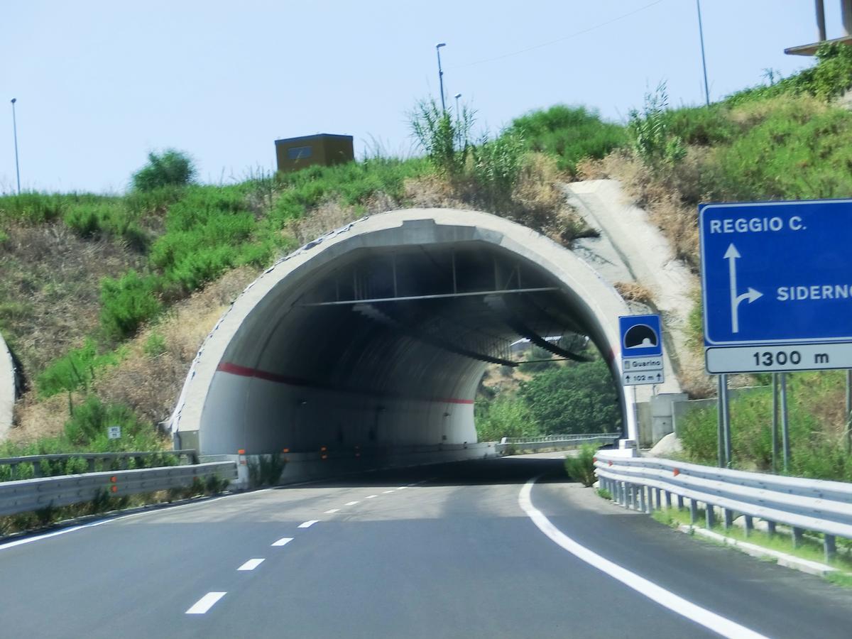 Guarino Tunnel eastern portal 