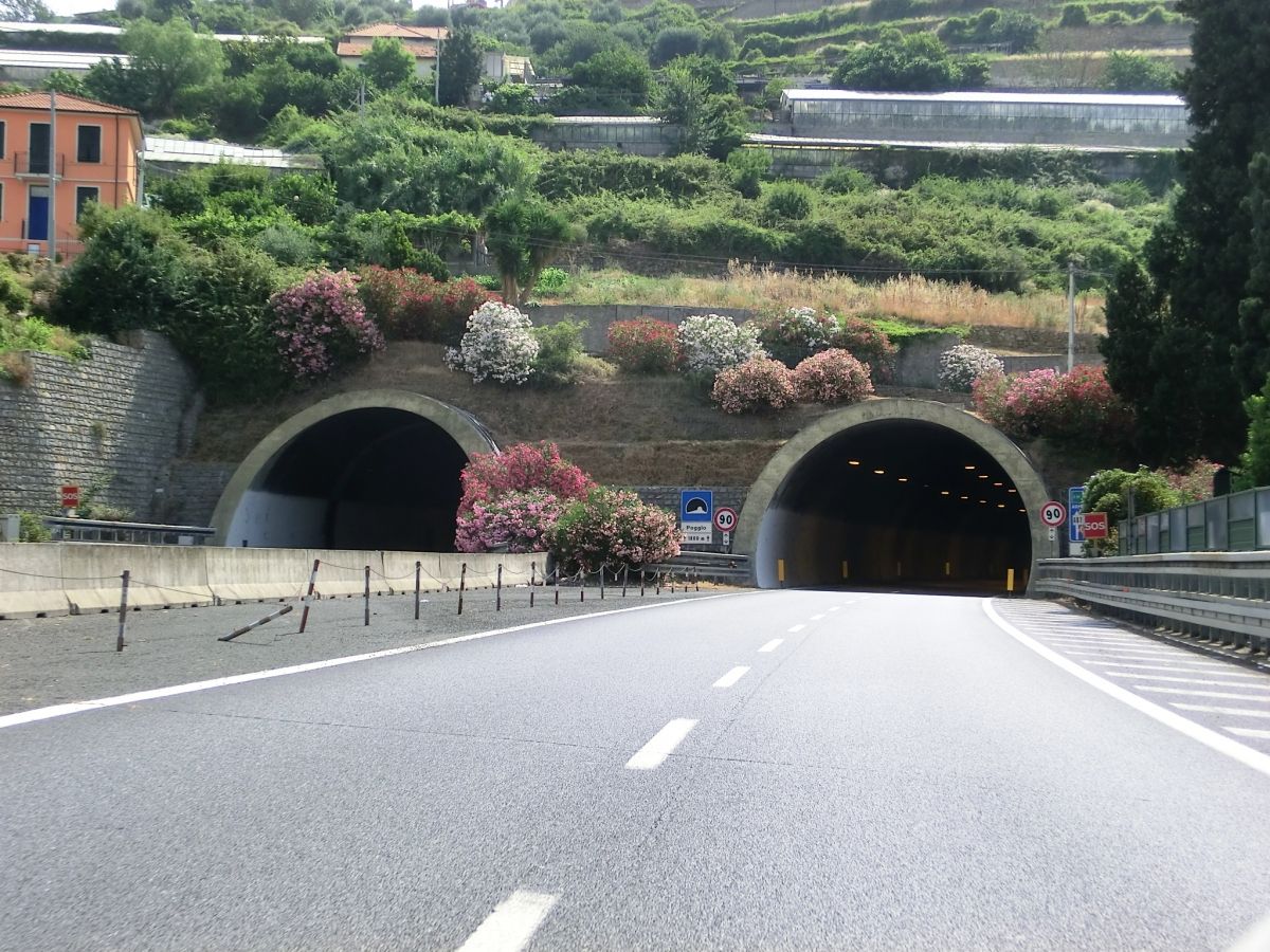 Poggio Tunnel western portals 