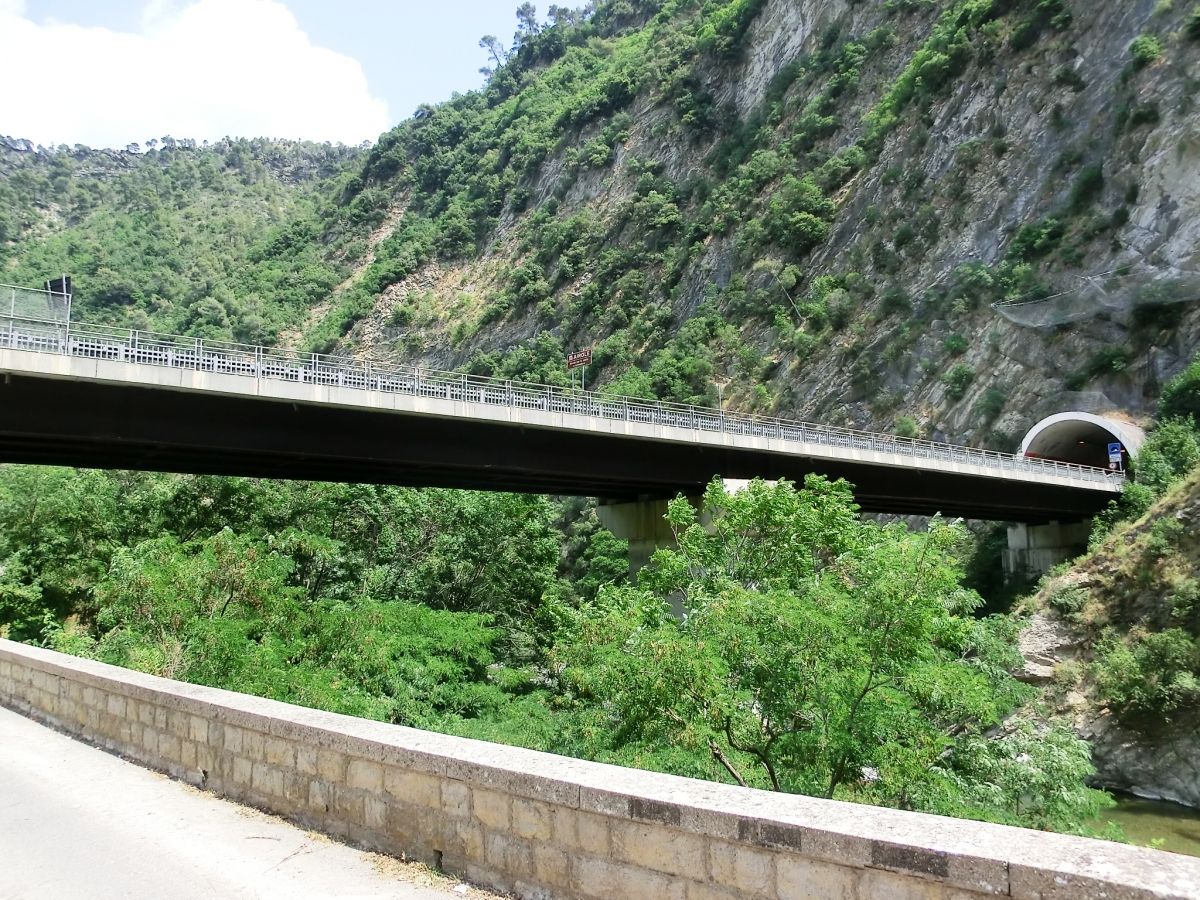 Colombo Viaduct and Bocche Tunnel northern portal 