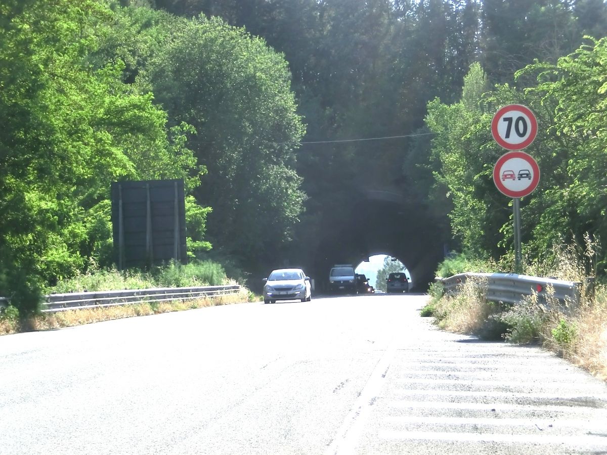 Bucciano Tunnel eastern portal 