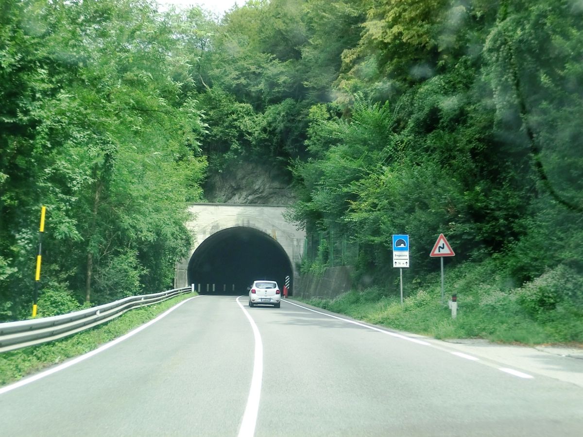 Bregazzana Tunnel southern portal 