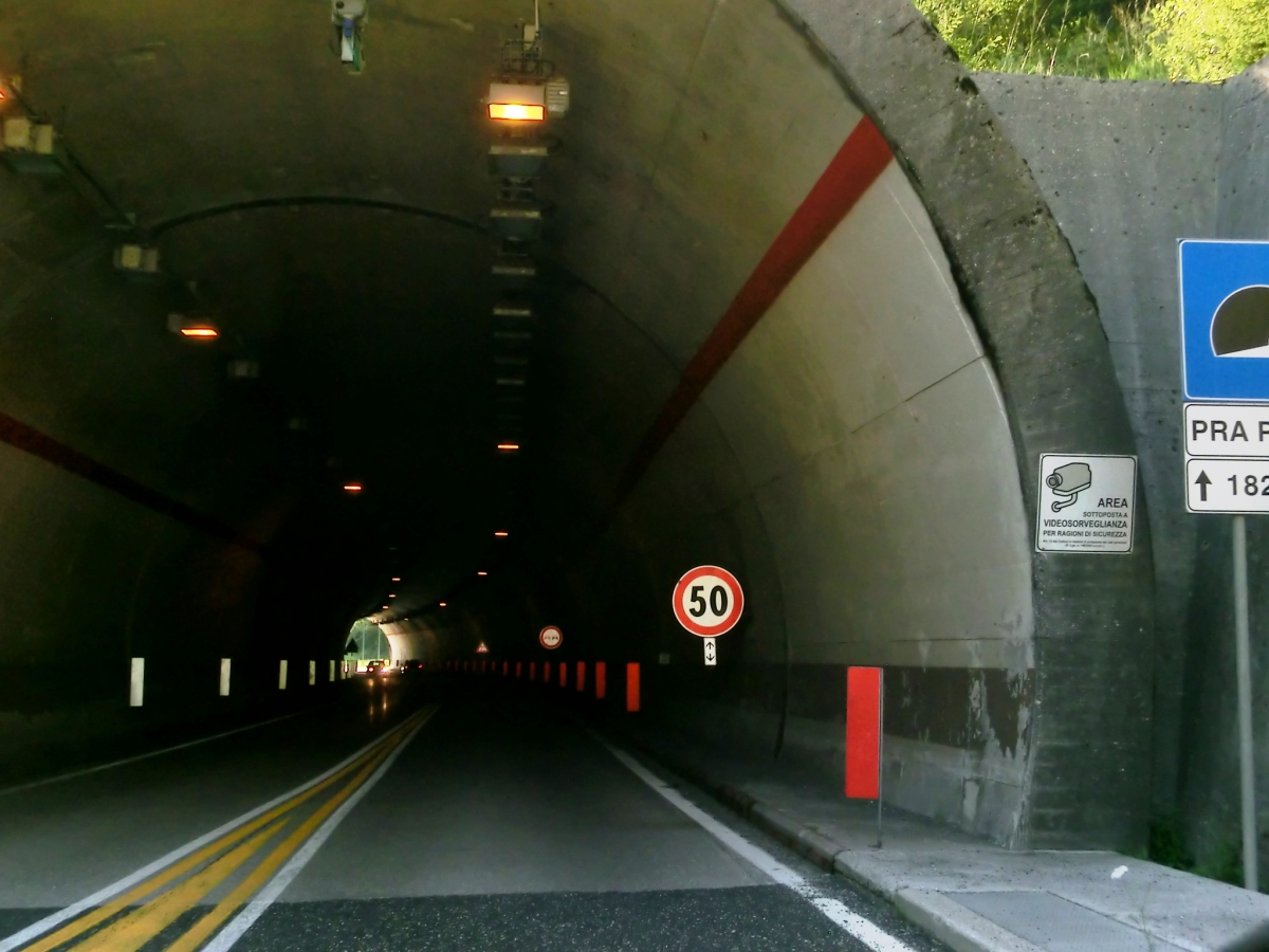 Pra Piero Tunnel eastern portal 