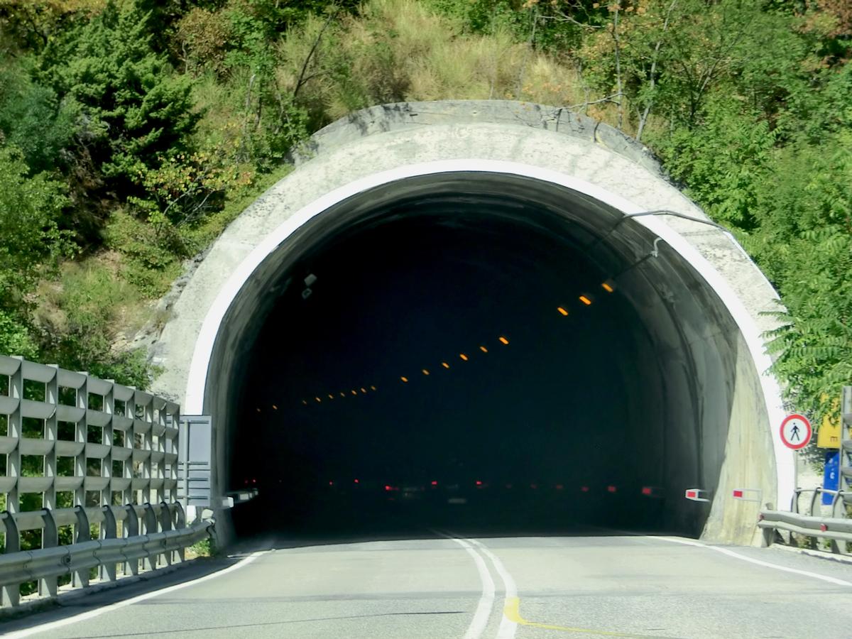 Cagli Tunnel southern portal 