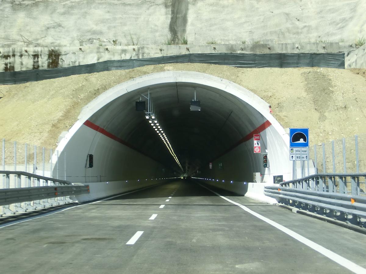 Collemaggio Tunnel northern portal 