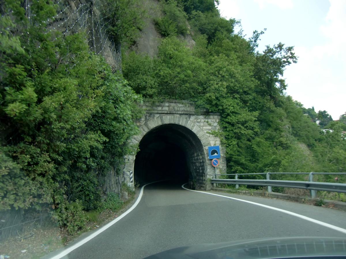 Tunnel Sasso Rosso 