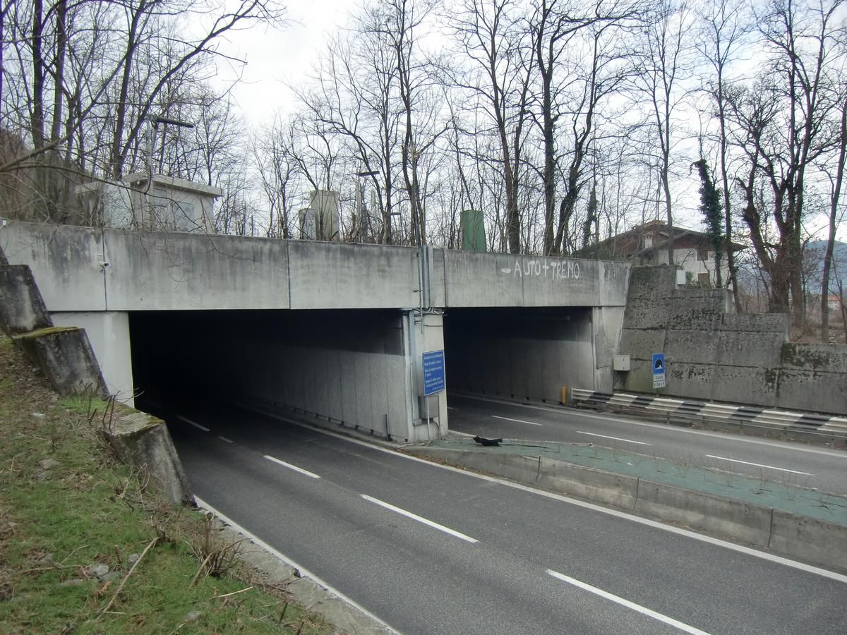 Curcio tunnel northern portals 