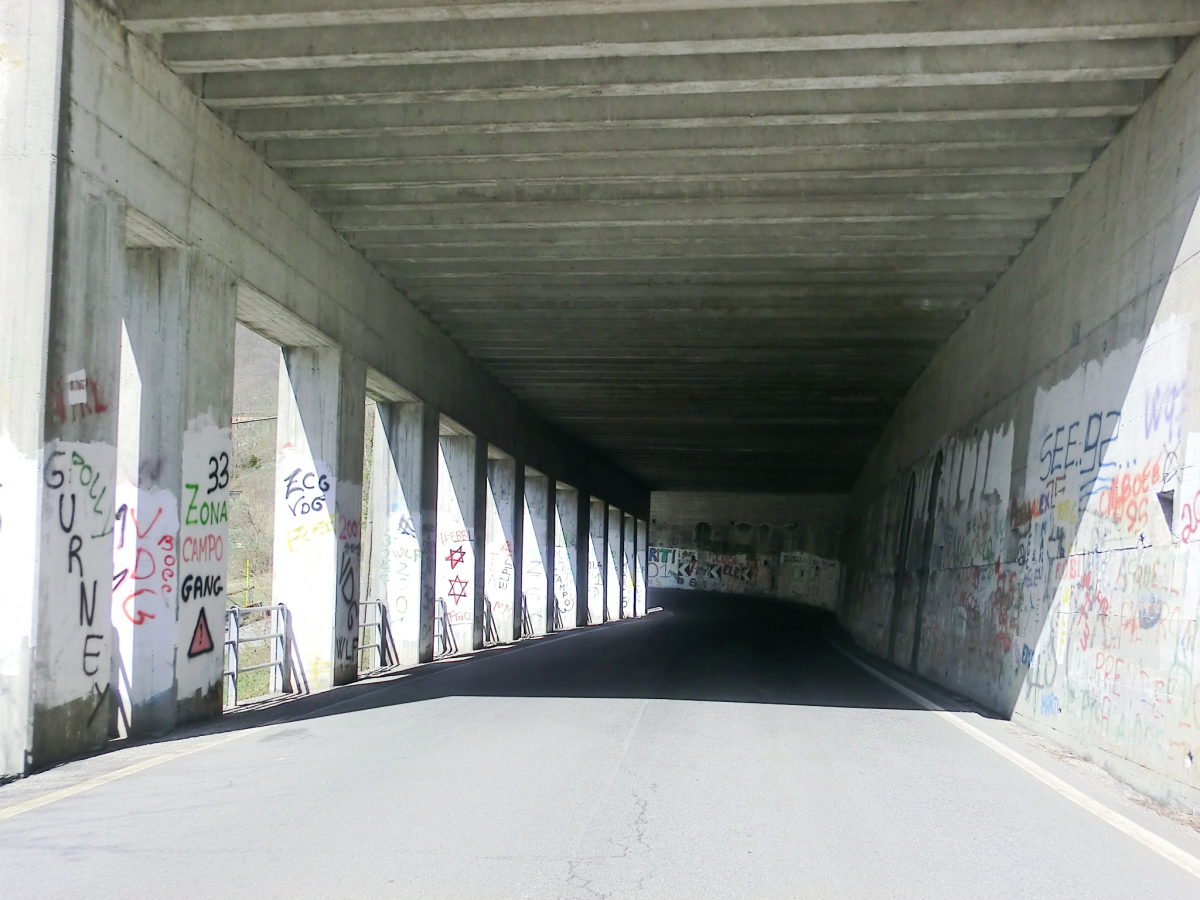 Mescolana Tunnel 