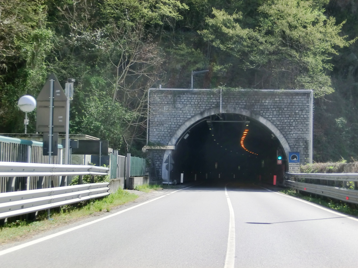 Monti di Campo Tunnel northern portal 