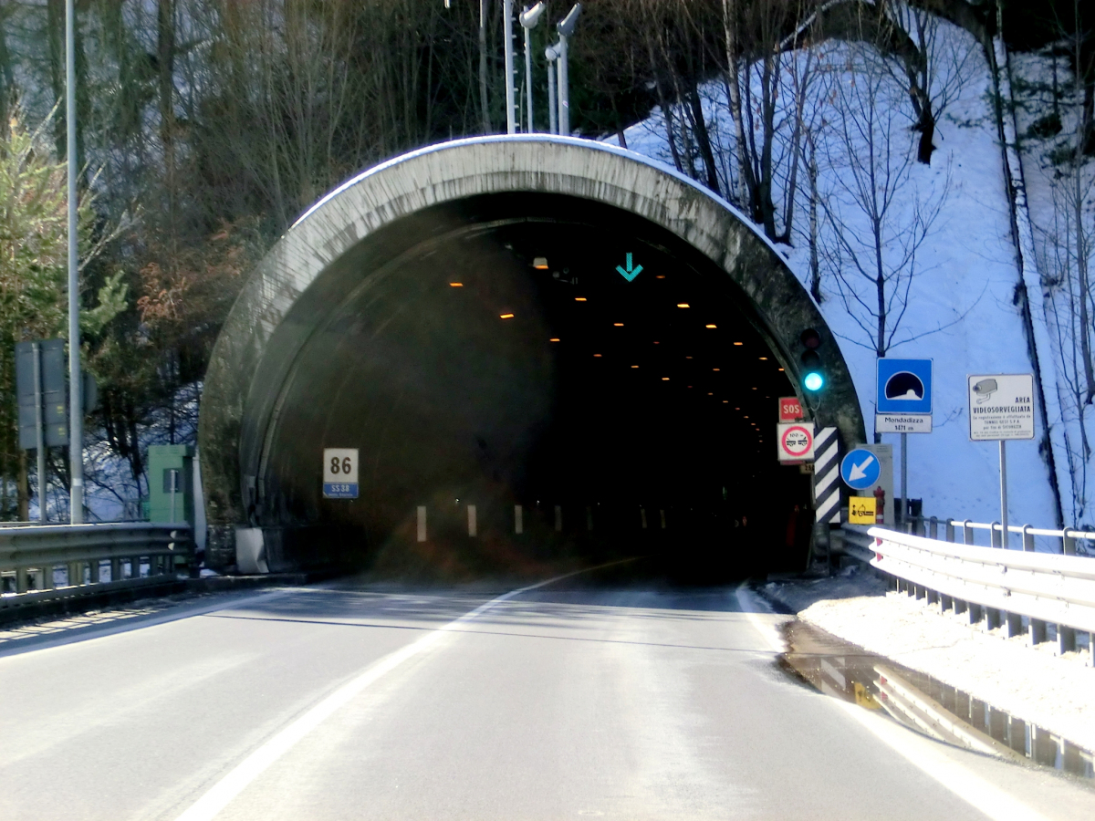 Mondadizza Tunnel northern portal 