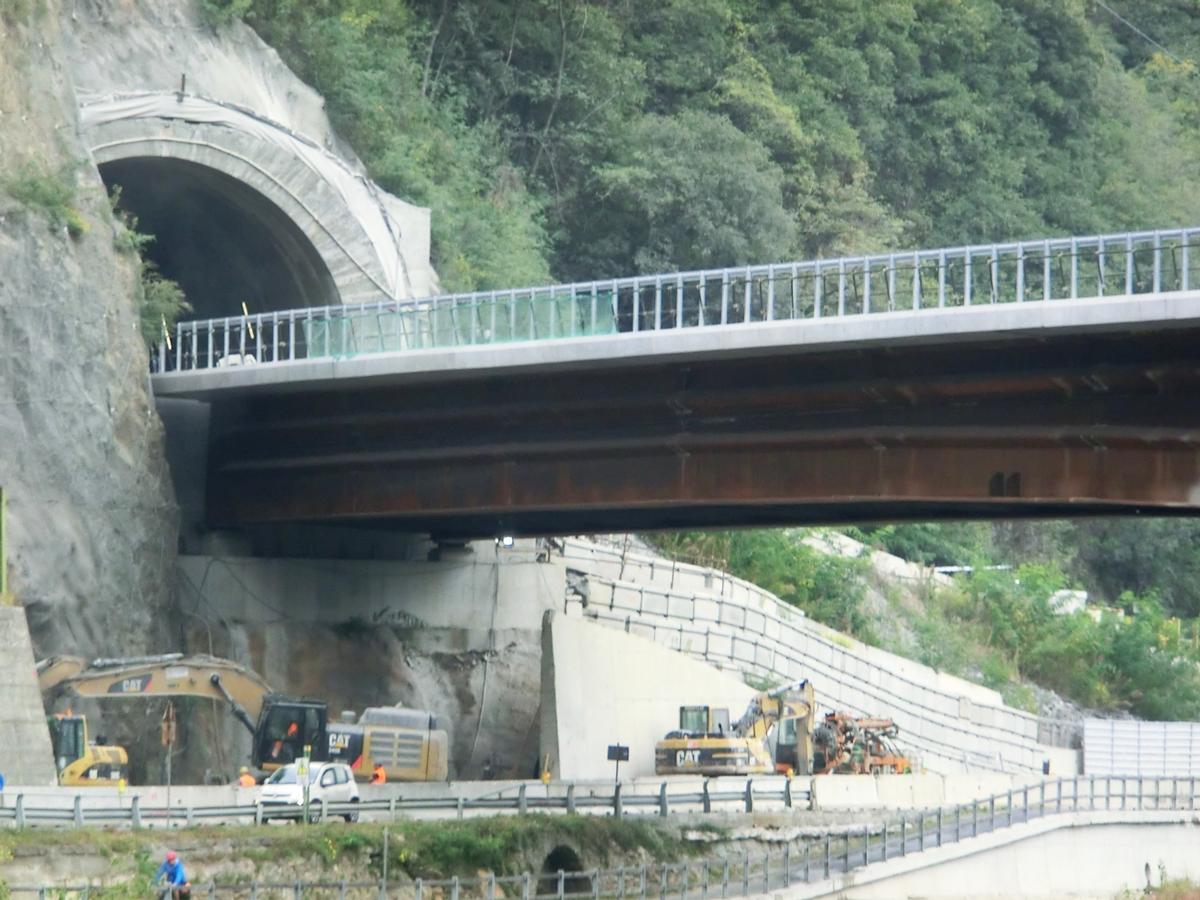 Adda-Bitto Viaduct and Selva Piana Tunnel western portal under construction 
