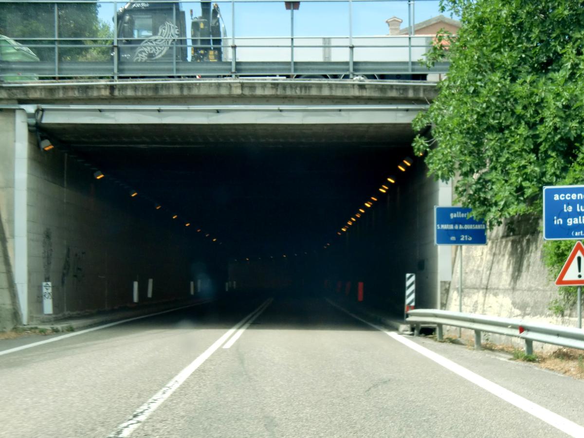 Santa Maria di Acquasanta Tunnel 