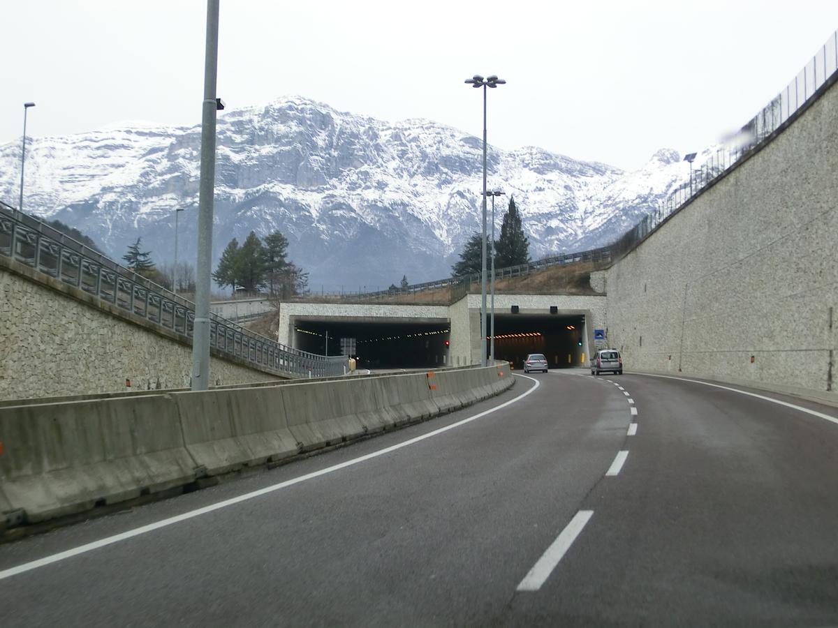 Tunnel de Cadine 