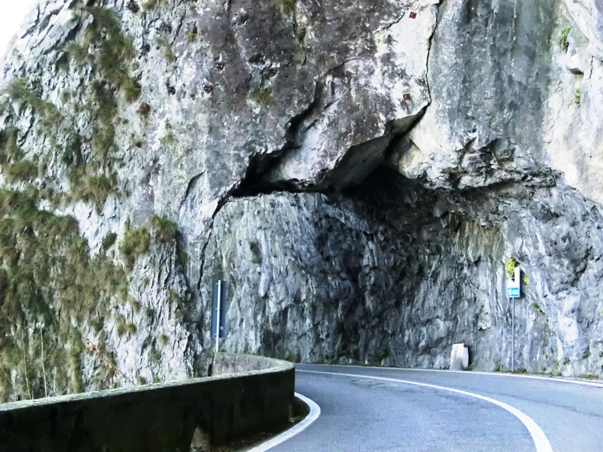 Tunnel de Solto Collina 