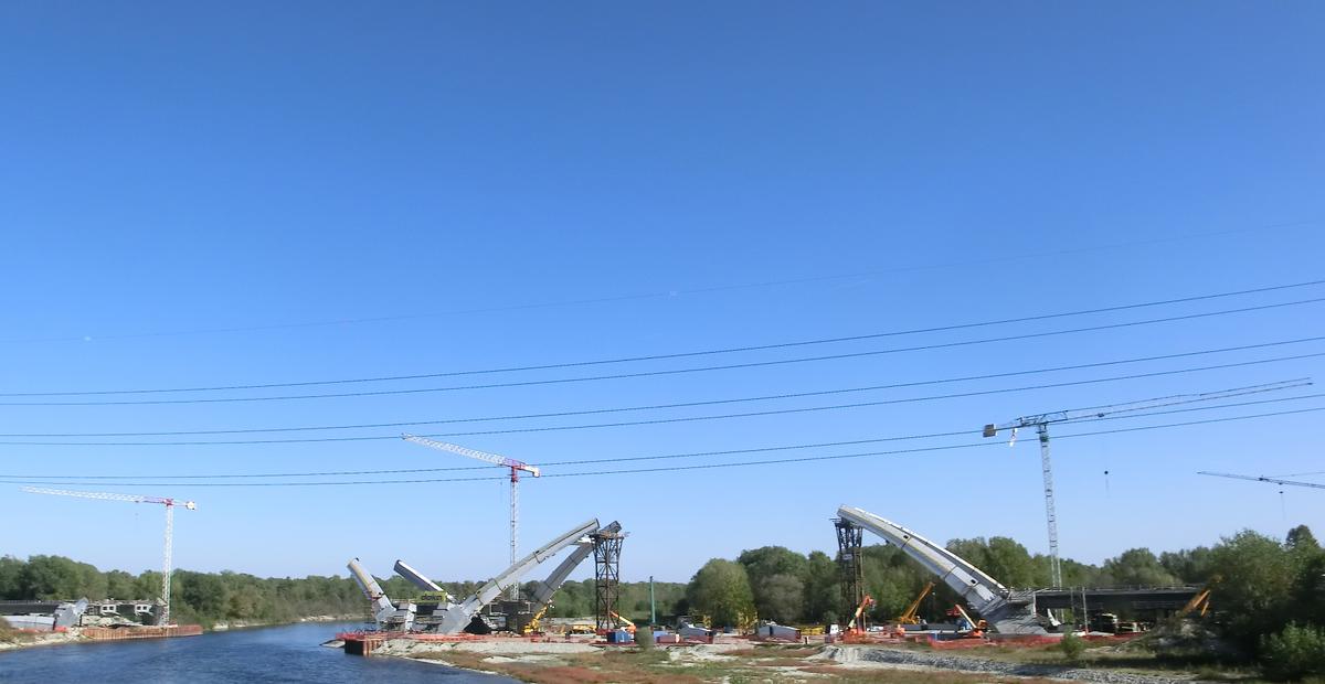 Vigevano Ticino River Bridge under construction 