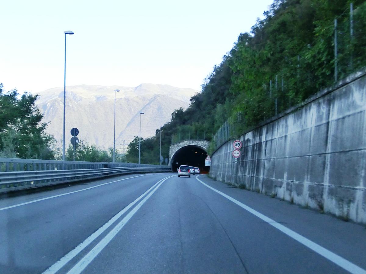 Pianzole Tunnel southern portal 