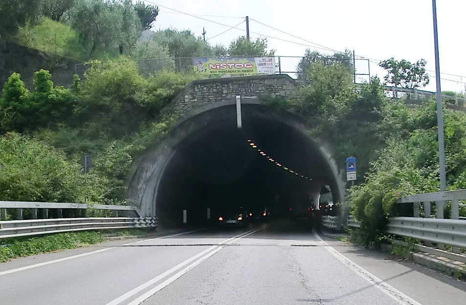 San Fermo Tunnel northern portal 