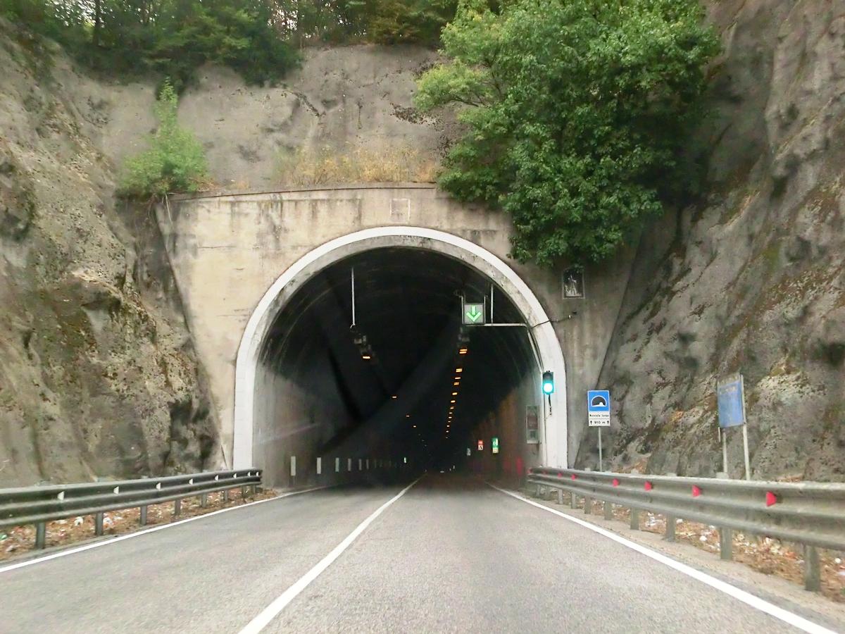 Nunziata Lunga Tunnel western portal 