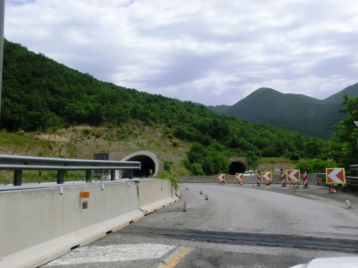 Albacina Sud Tunnel western portal 