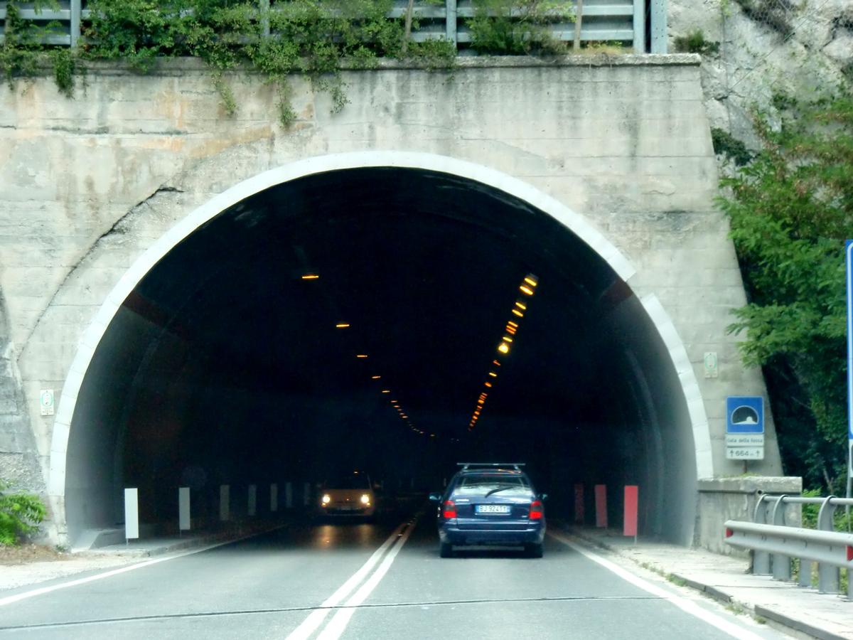Gola della Rossa Tunnel 