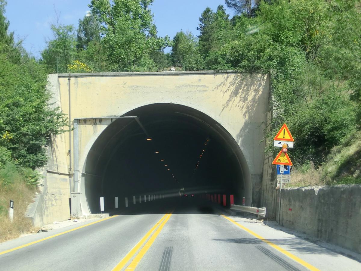 Sassi Rossi 2 Tunnel southern portal 