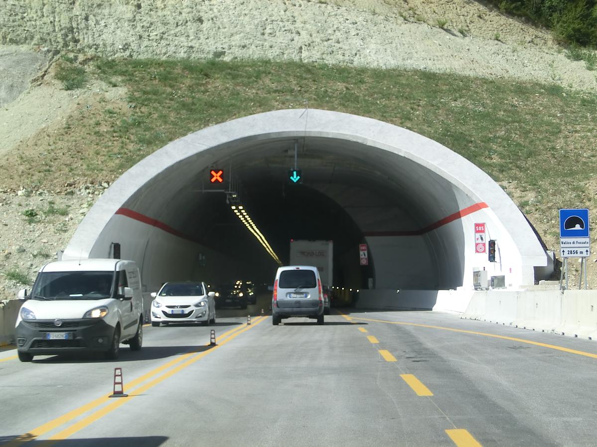 Valico di Fossato Tunnel eastern portal 