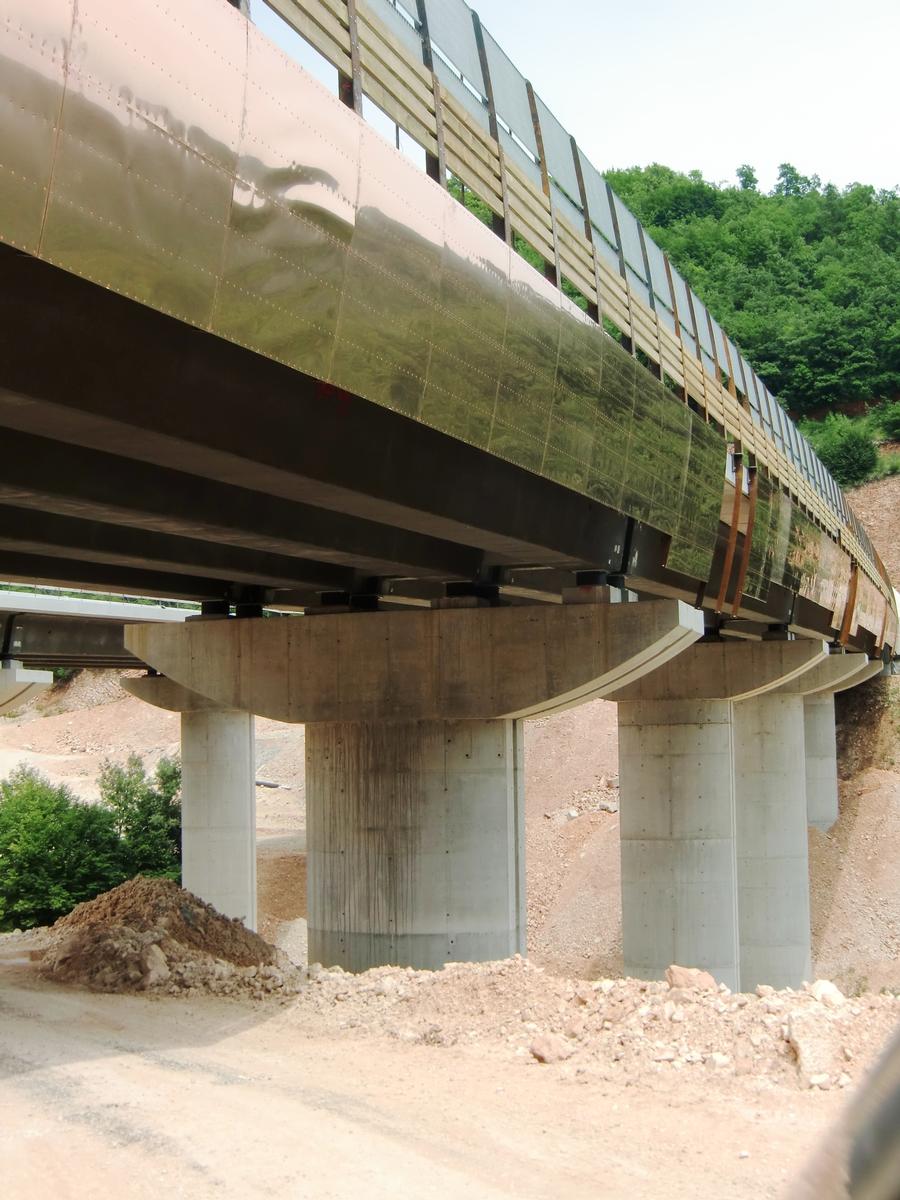 Rio Rifugio Viaduct under construction 