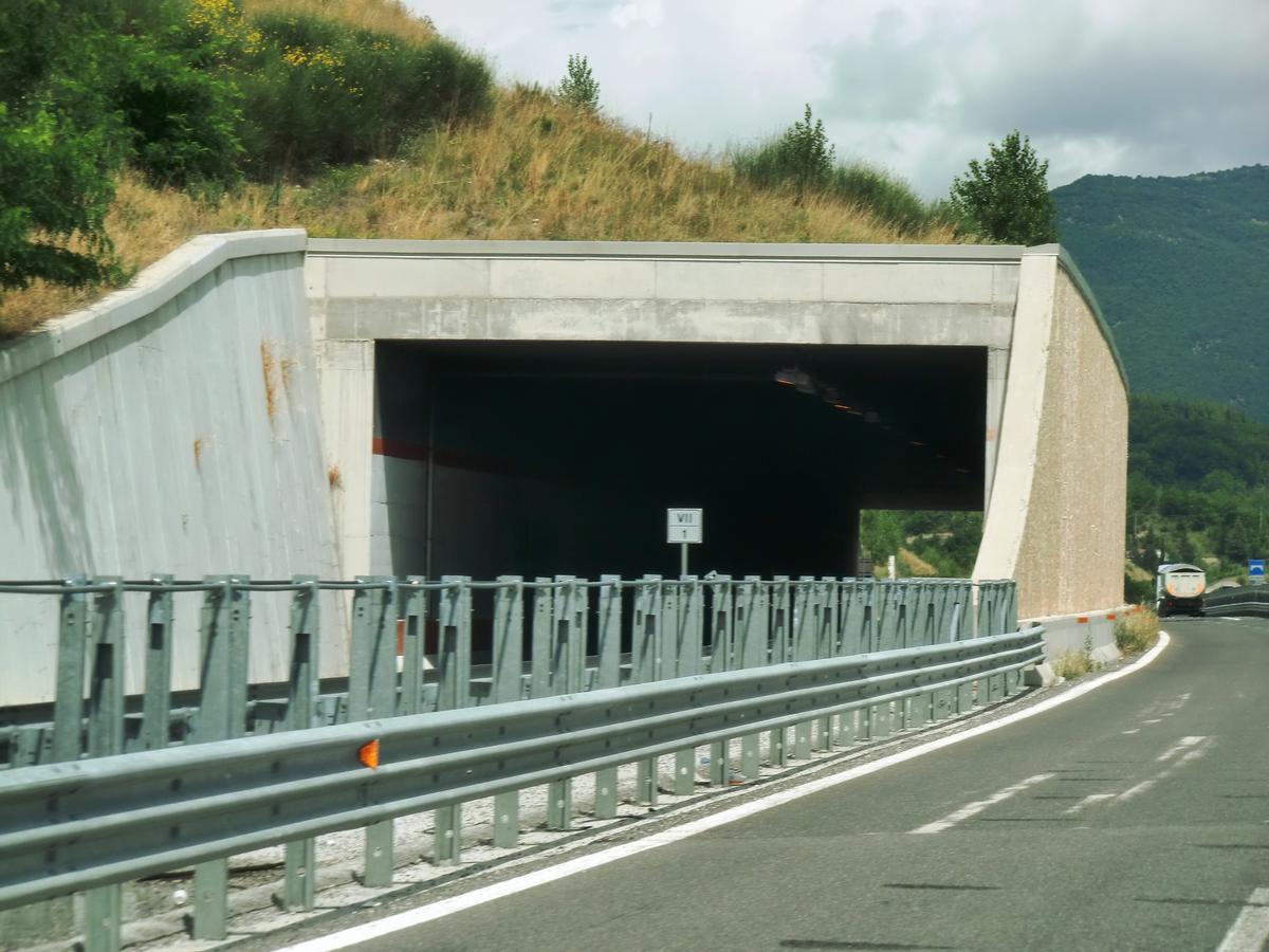 Le Fratte Tunnel western portal 
