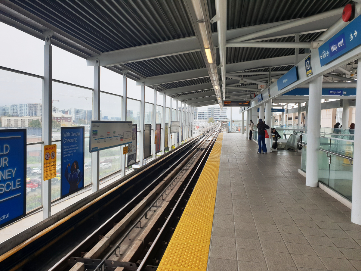 Bridgeport SkyTrain Station 