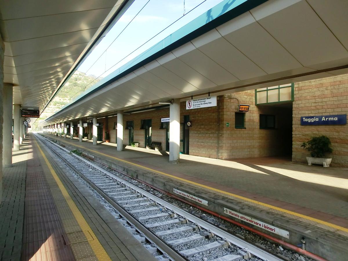 Bahnhof Taggia Arma 