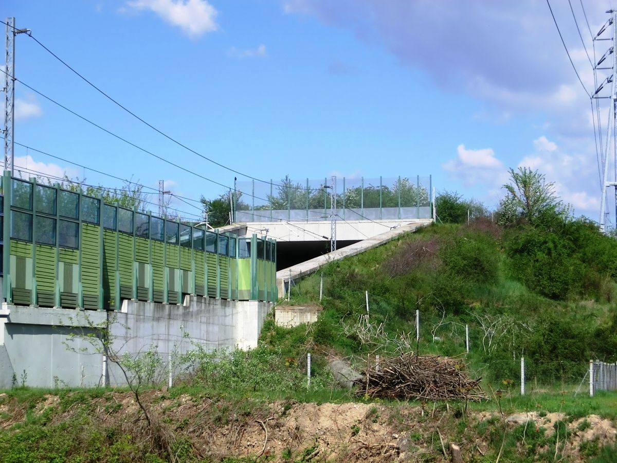 Eisenbahntunnel Bernate 