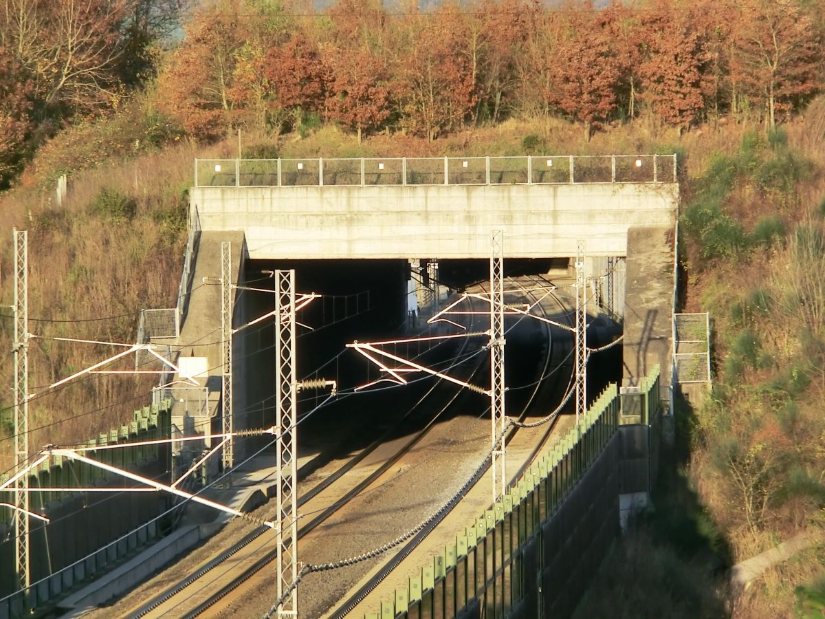 Crocioni Nord Tunnel southern portal 