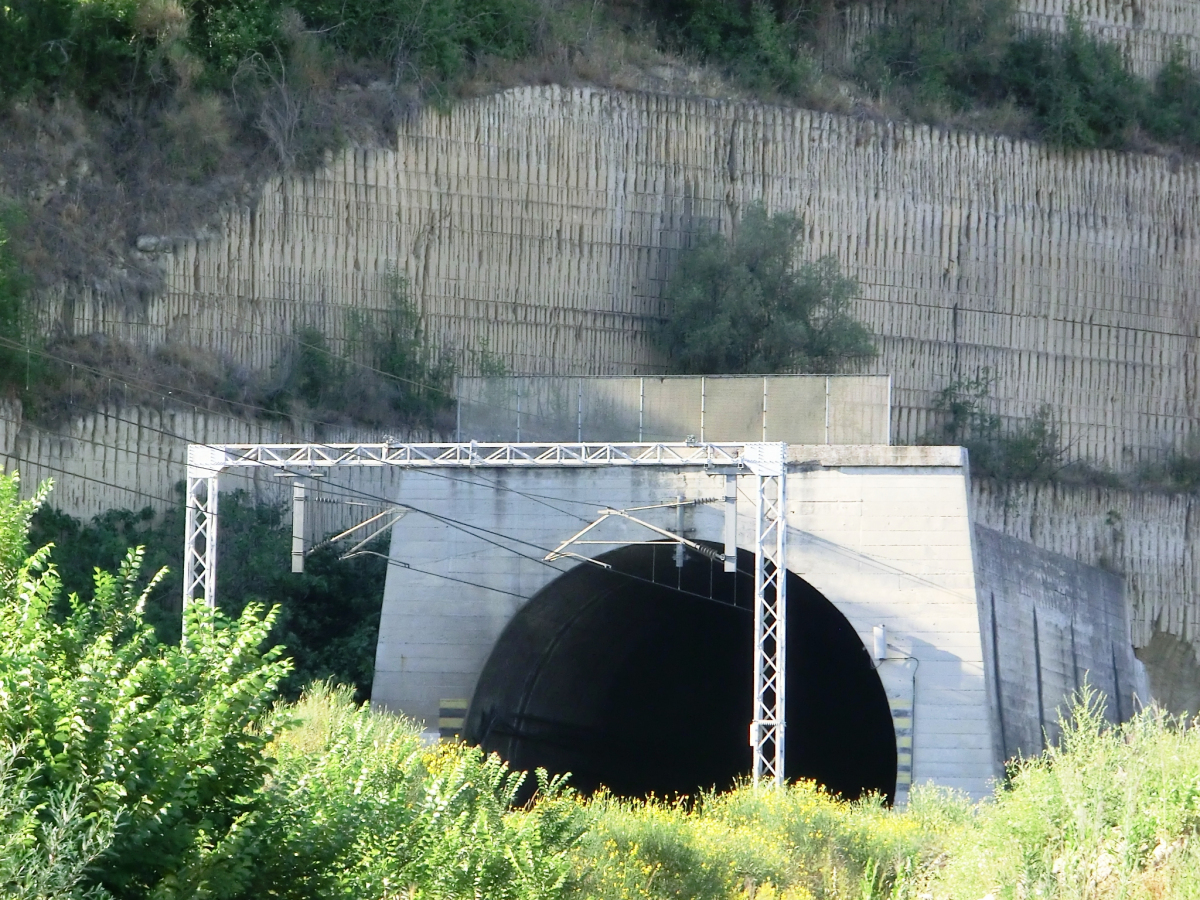 Tunnel de Lodolina 
