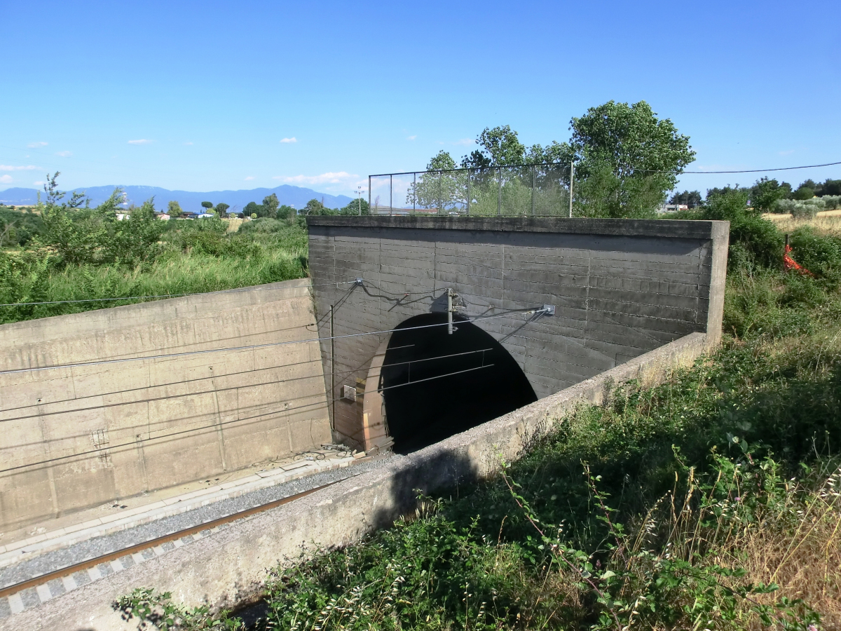 Tunnel de Monte Cecchitto 