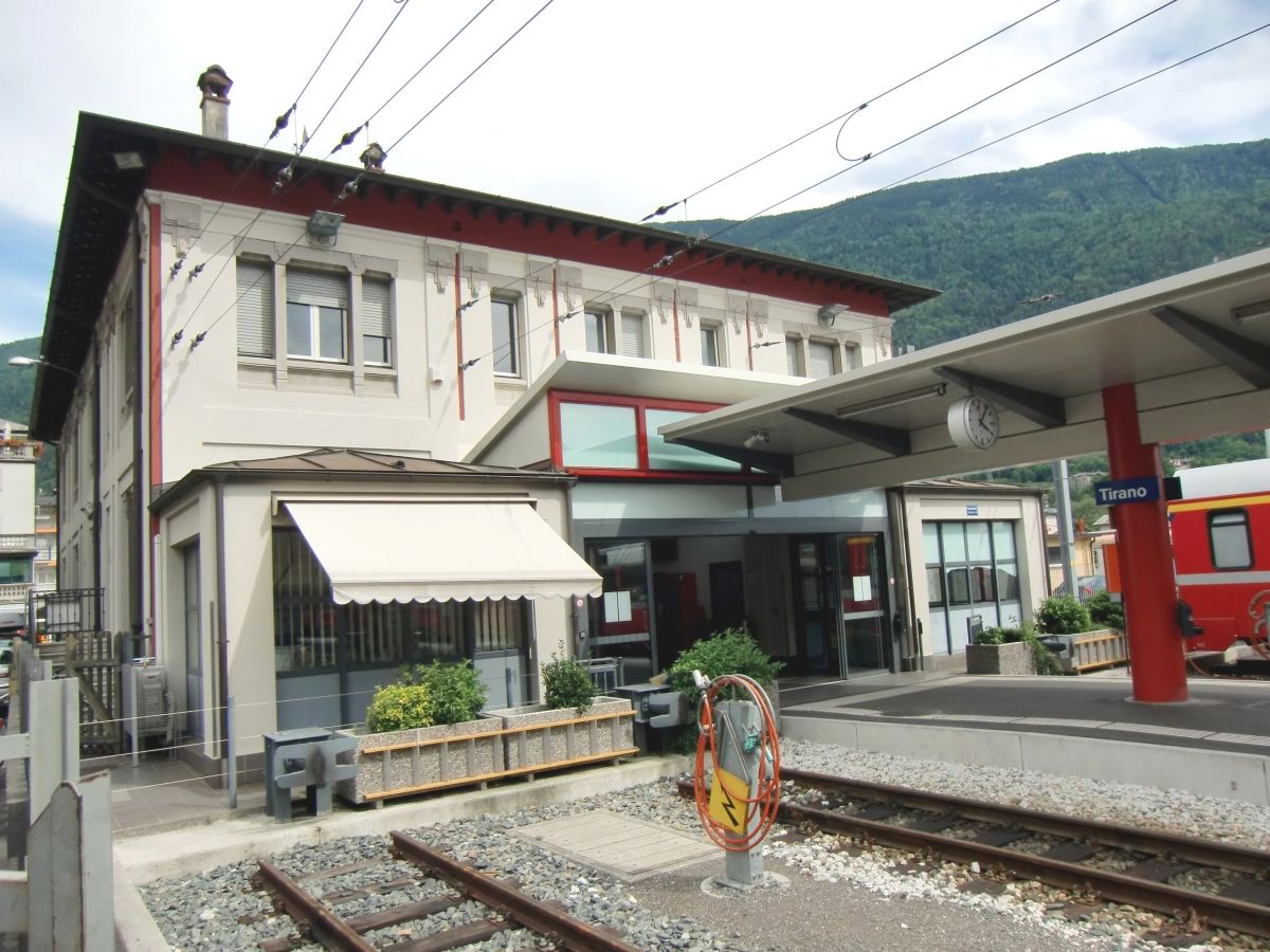 Tirano RhB Railway Station 
