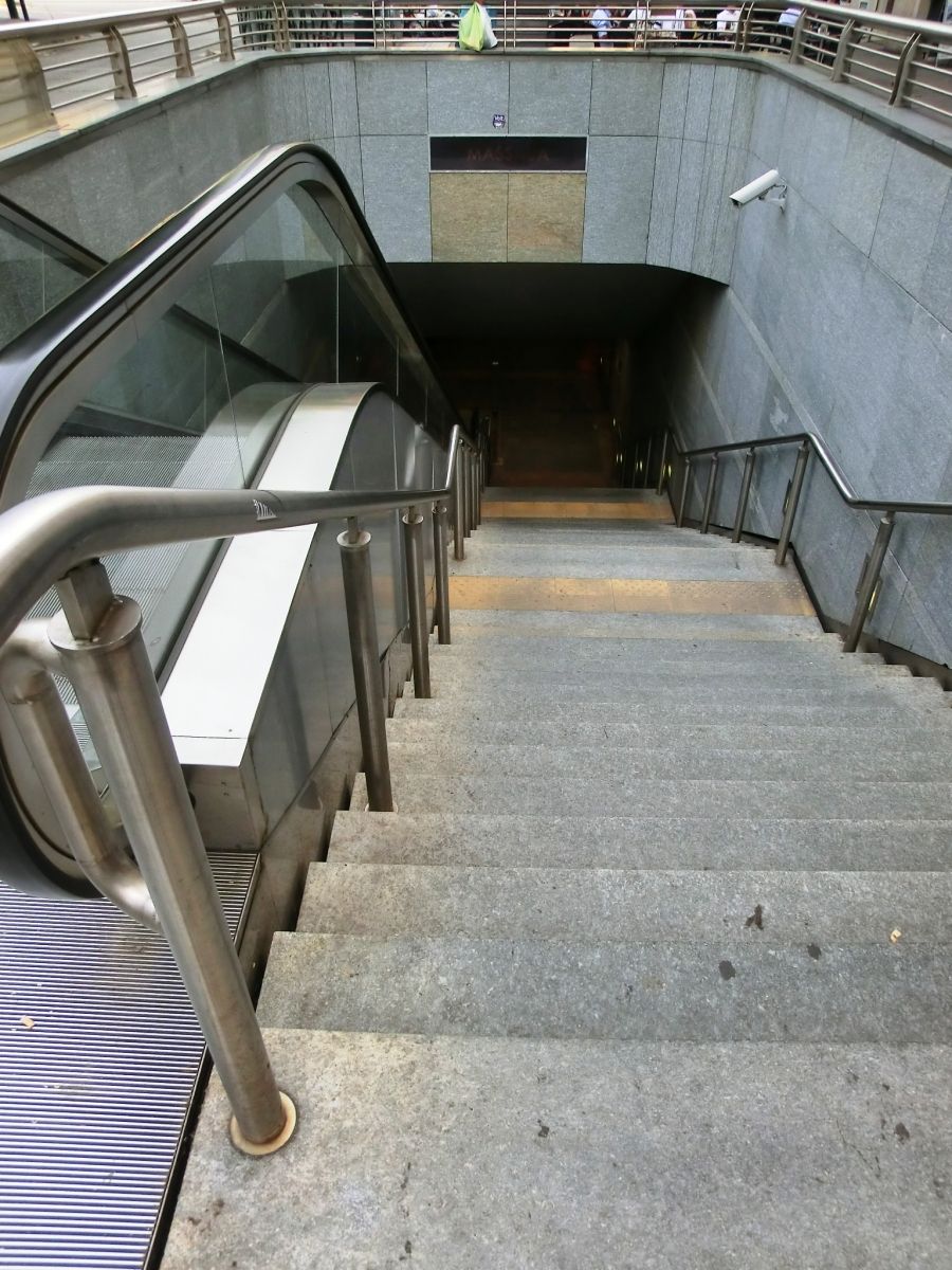 Massaua Metro Station access 