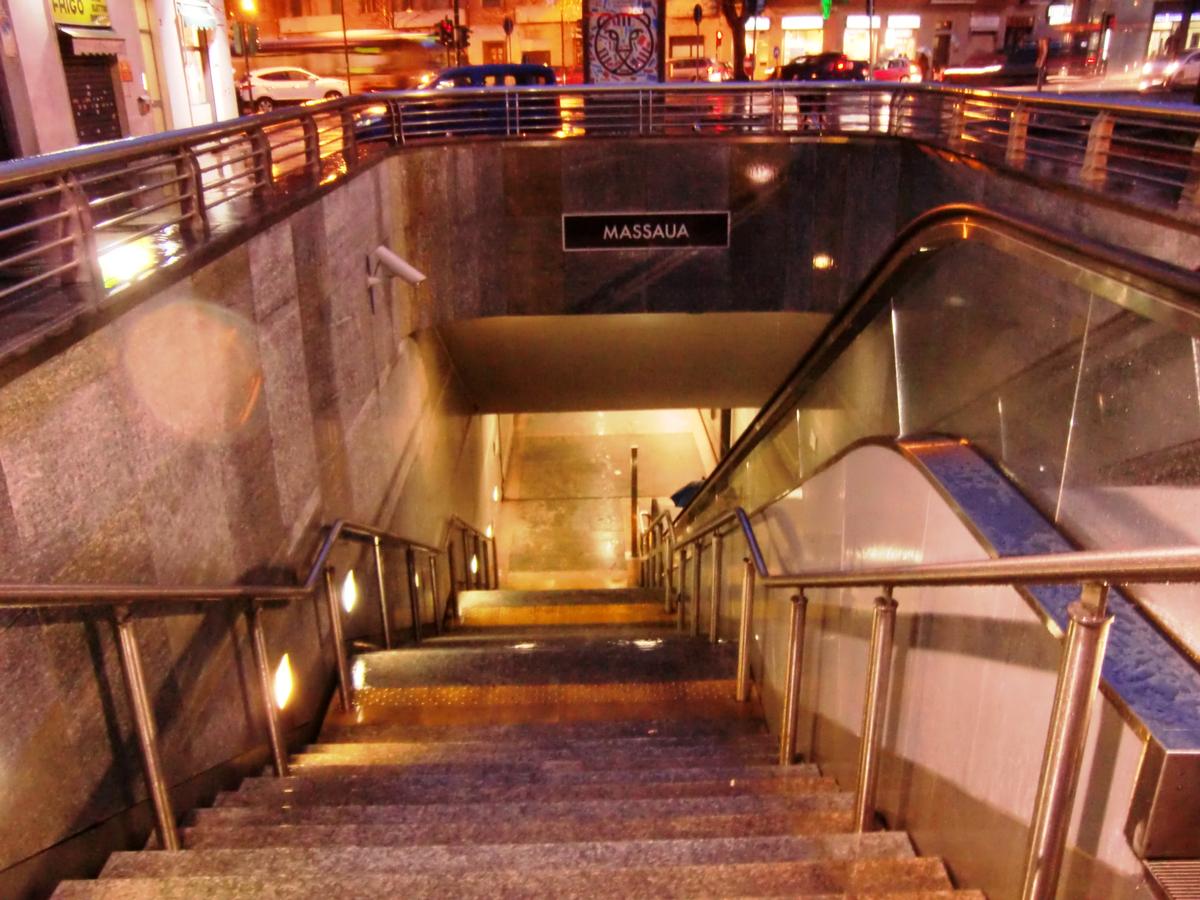 Massaua metro station, access 