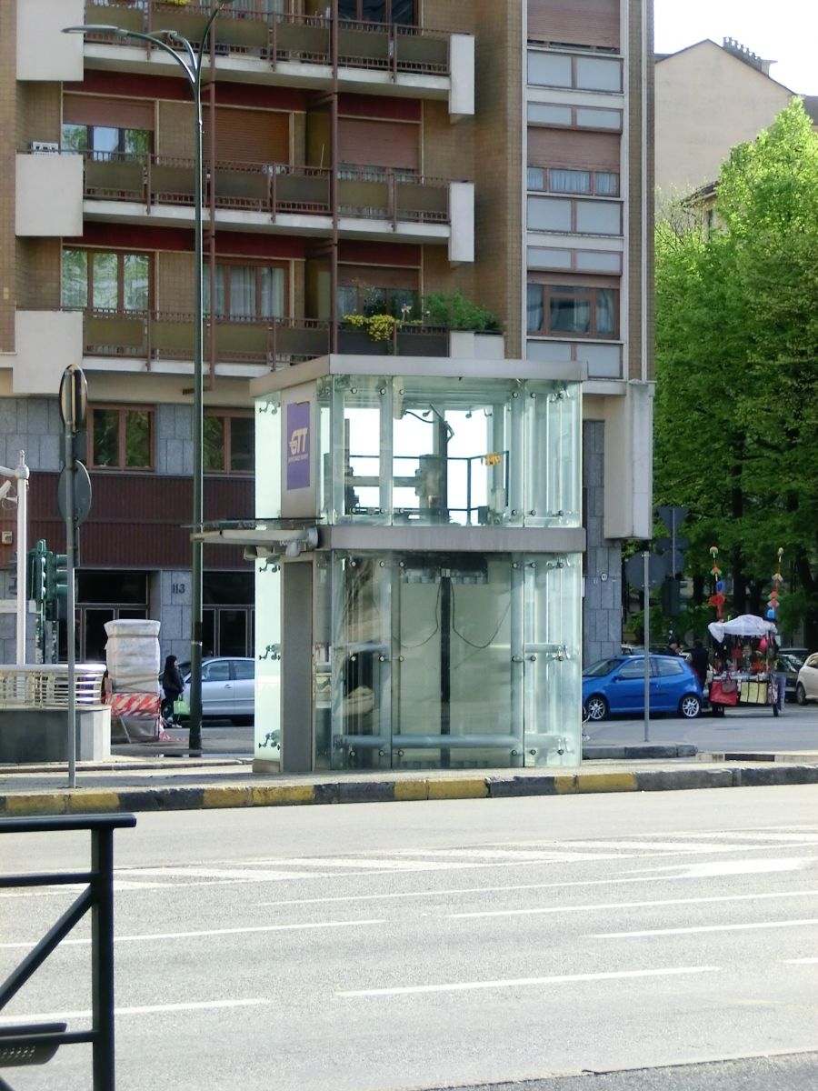Racconigi Metro Station lift 