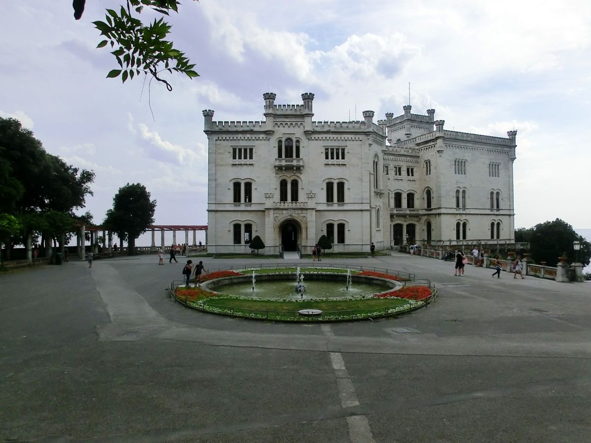 Miramare Castle 