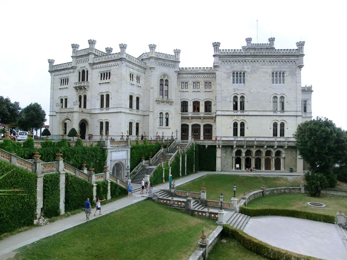 Miramare Castle 